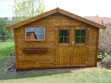 Větší zahradní chatka - Olomouc, duben 2012