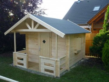 Dřevěný domeček Marie pro děti - Jindřichův Hradec, červen 2016