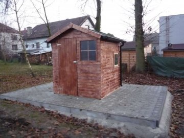 Zahradní domeček na hračky - Pardubice, prosinec 2011